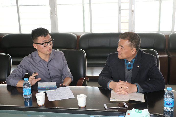 公明中英文學校邀請光明新區教科研中心中學教研員聽課視導 公明中英文學校邀請光明新區教科研中心中學教研員聽課視導
