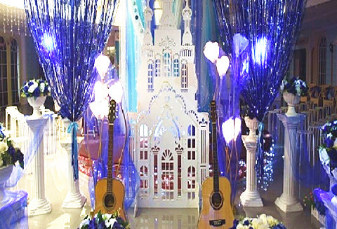 遠恒佳國際教育城期末展演“蛻變、成長”