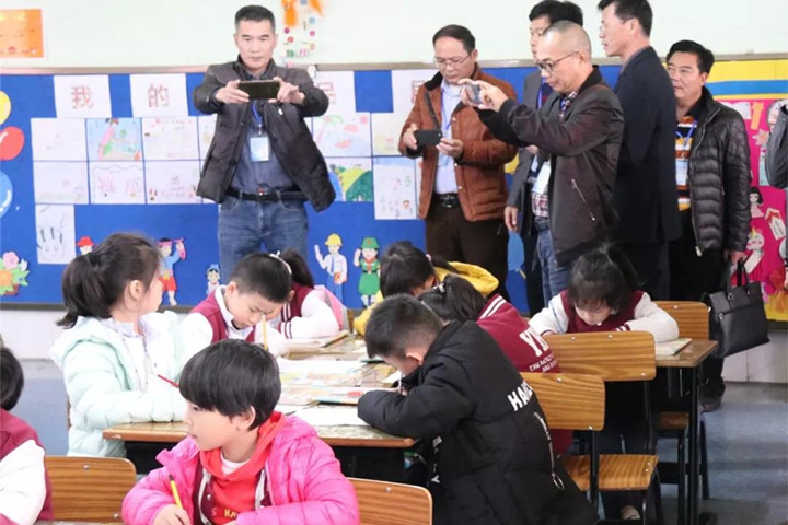 湛江遂溪小學校長督學高級研修班考察團來校考察學習 湛江遂溪小學校長督學高級研修班考察團來校考察學習